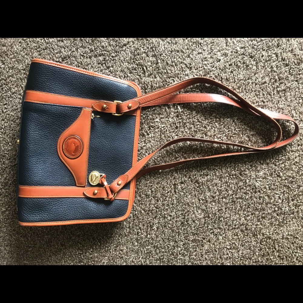Dooney & Bourke navy purse